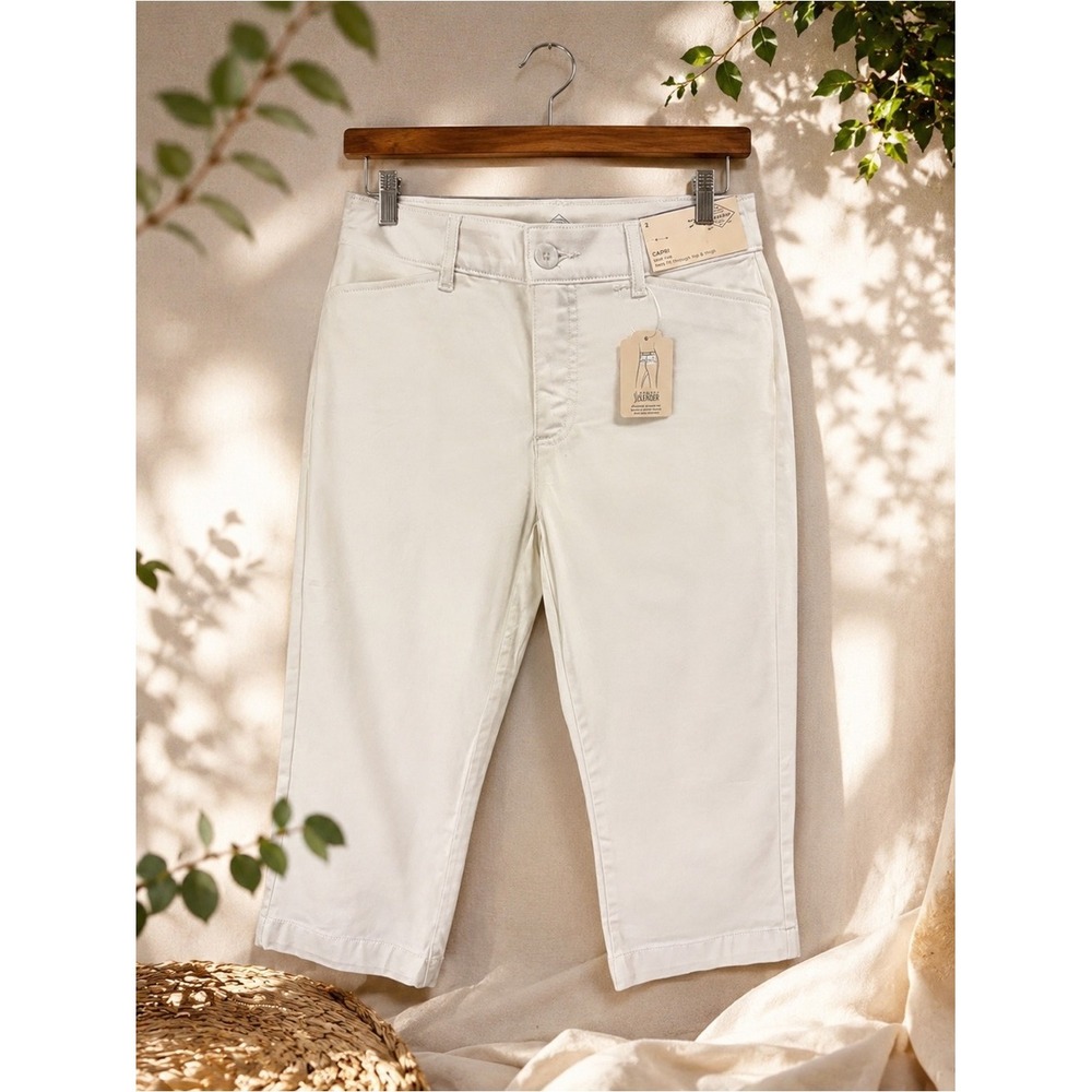St. John's Bay Cream Cropped Jeans‎ size 2
